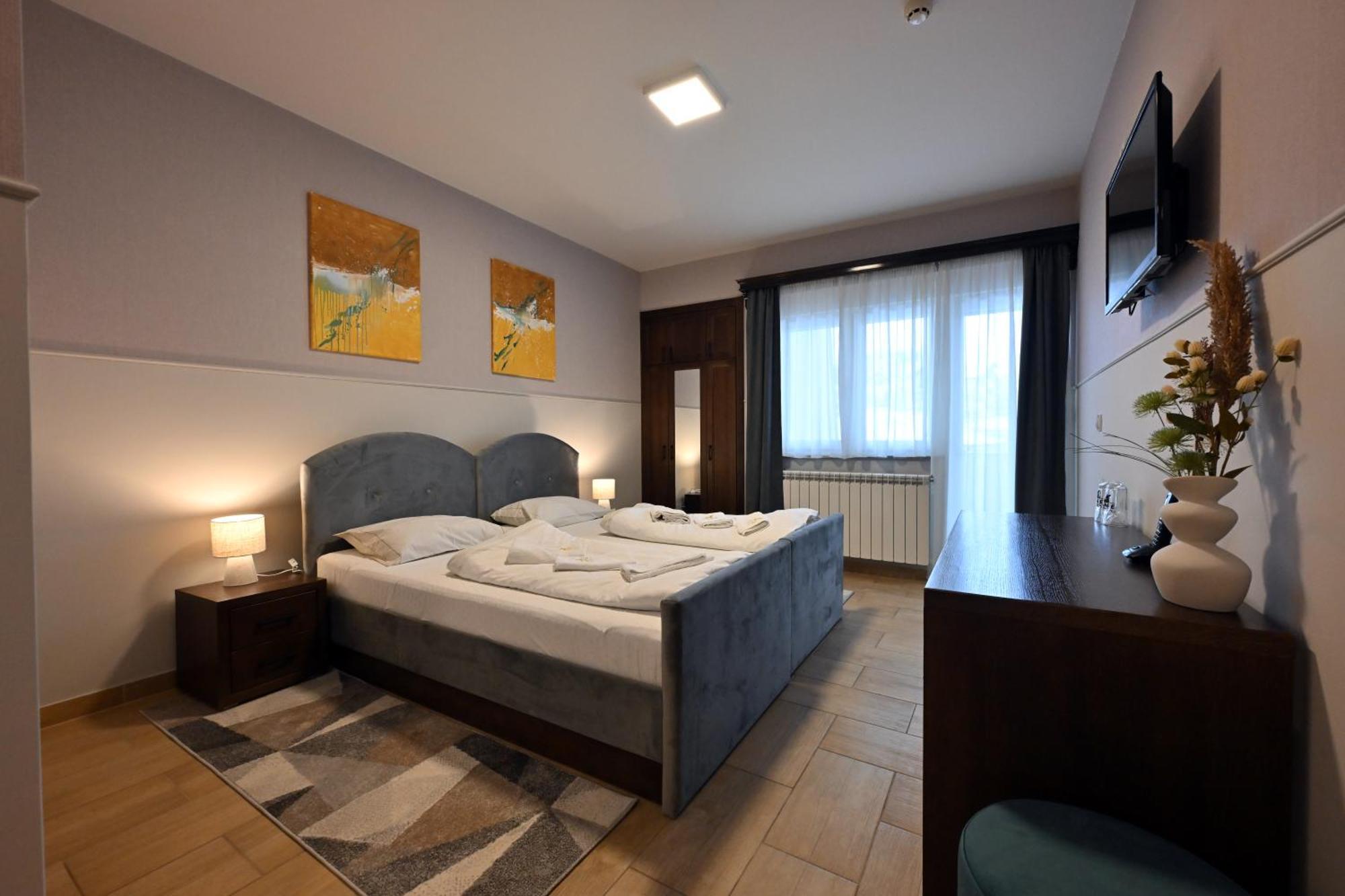 Hotel Lane เซียนิตซา ภายนอก รูปภาพ