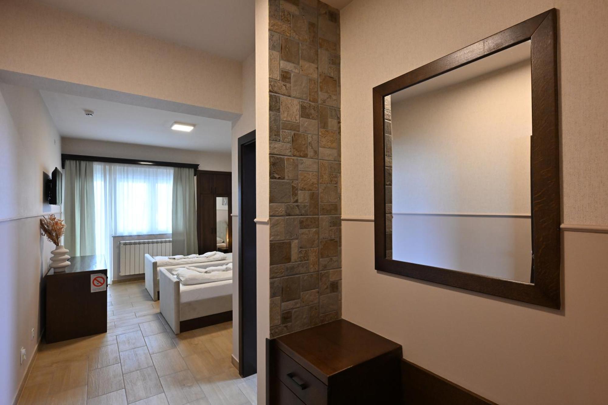 Hotel Lane เซียนิตซา ภายนอก รูปภาพ