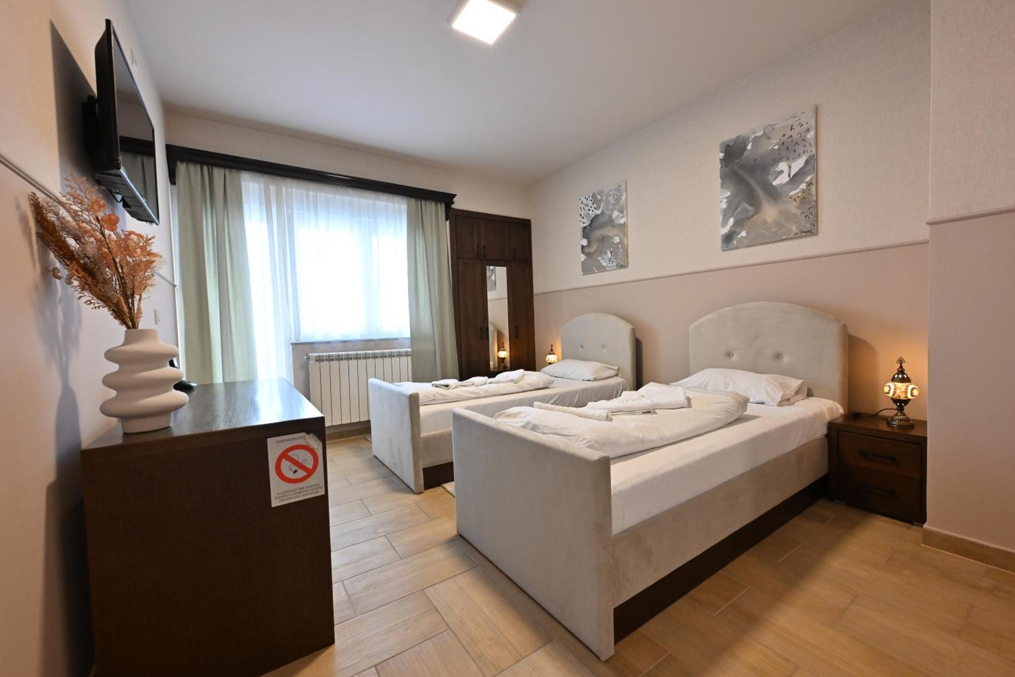 Hotel Lane เซียนิตซา ภายนอก รูปภาพ