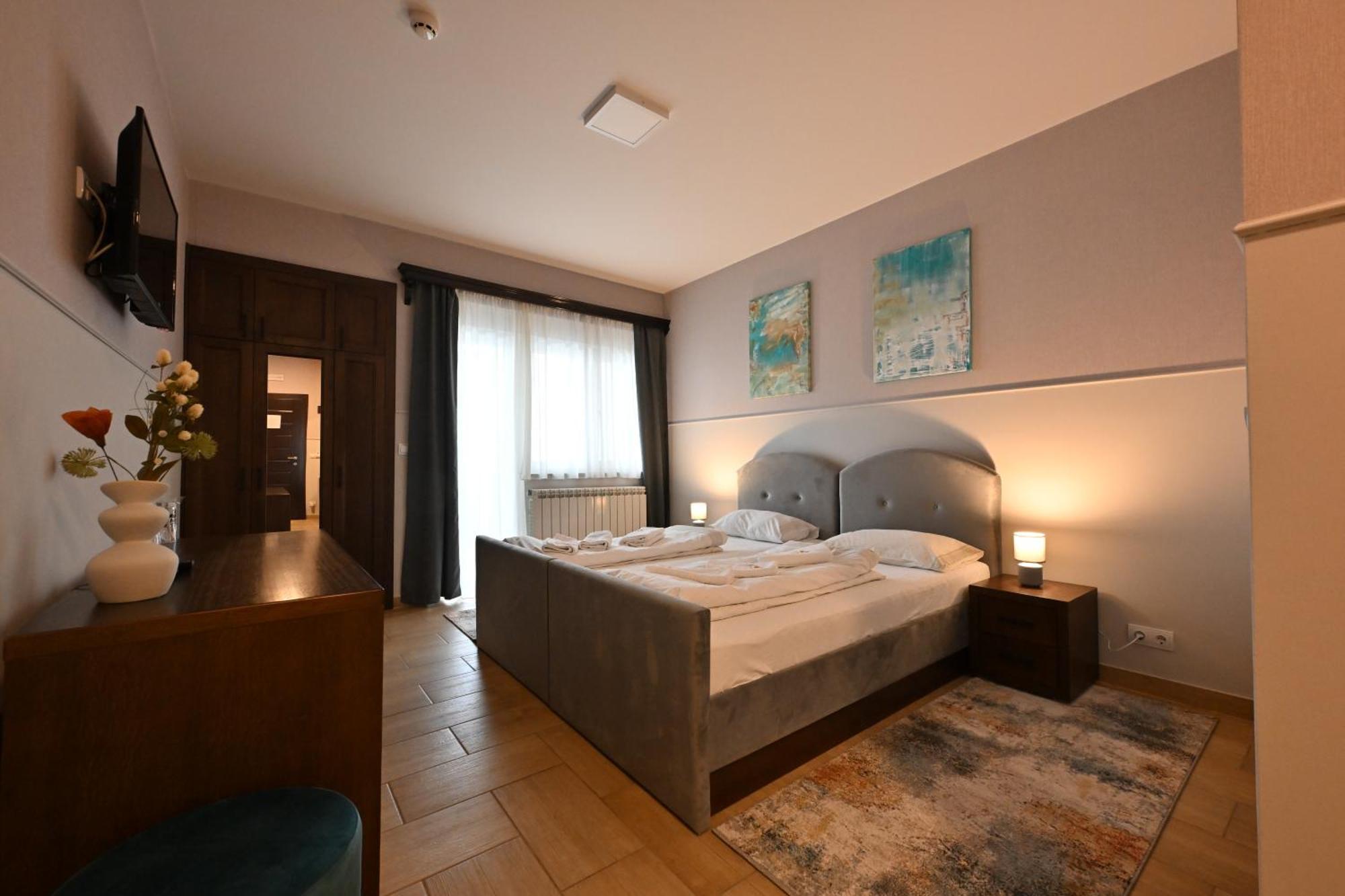 Hotel Lane เซียนิตซา ภายนอก รูปภาพ