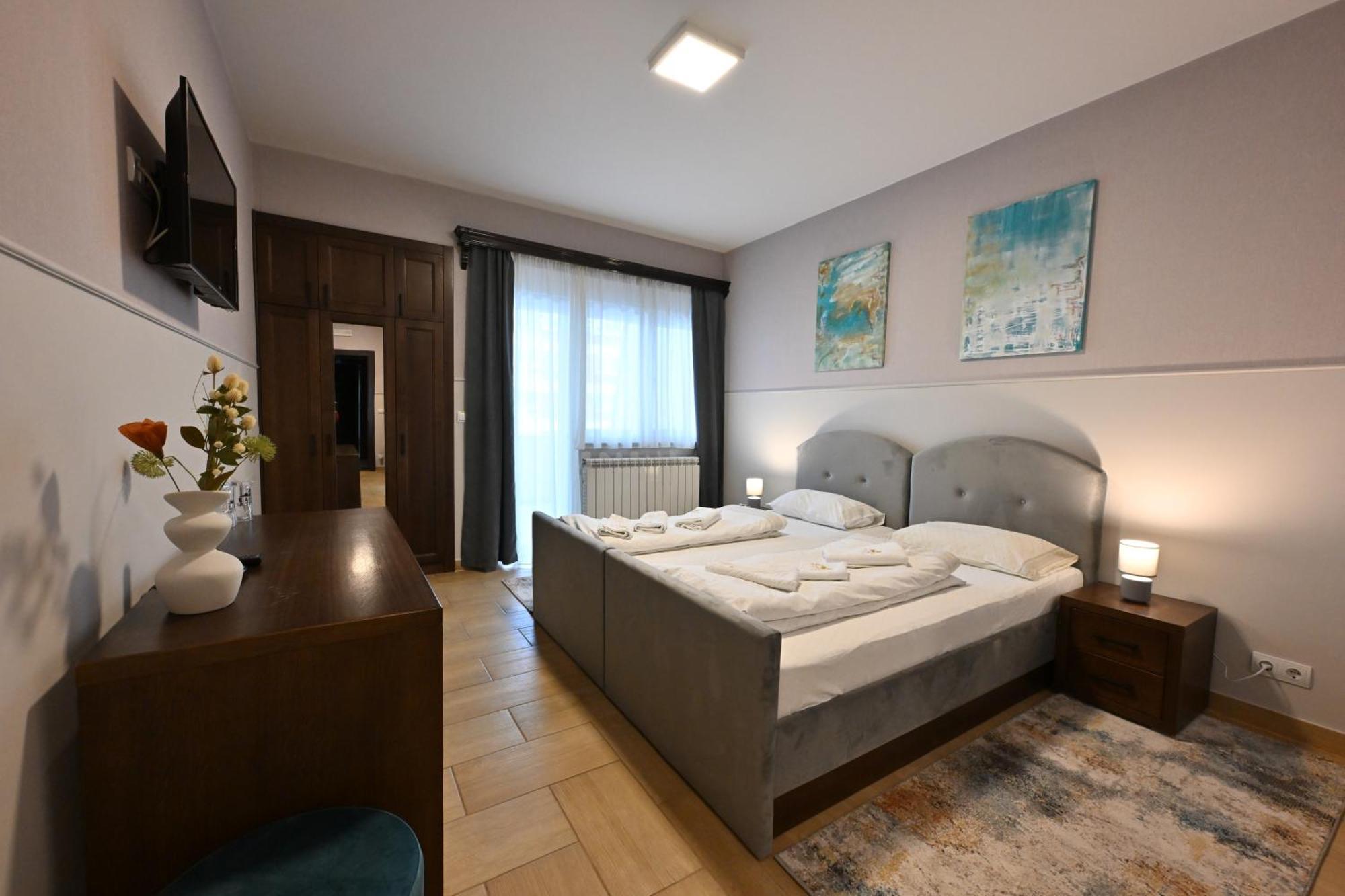 Hotel Lane เซียนิตซา ภายนอก รูปภาพ