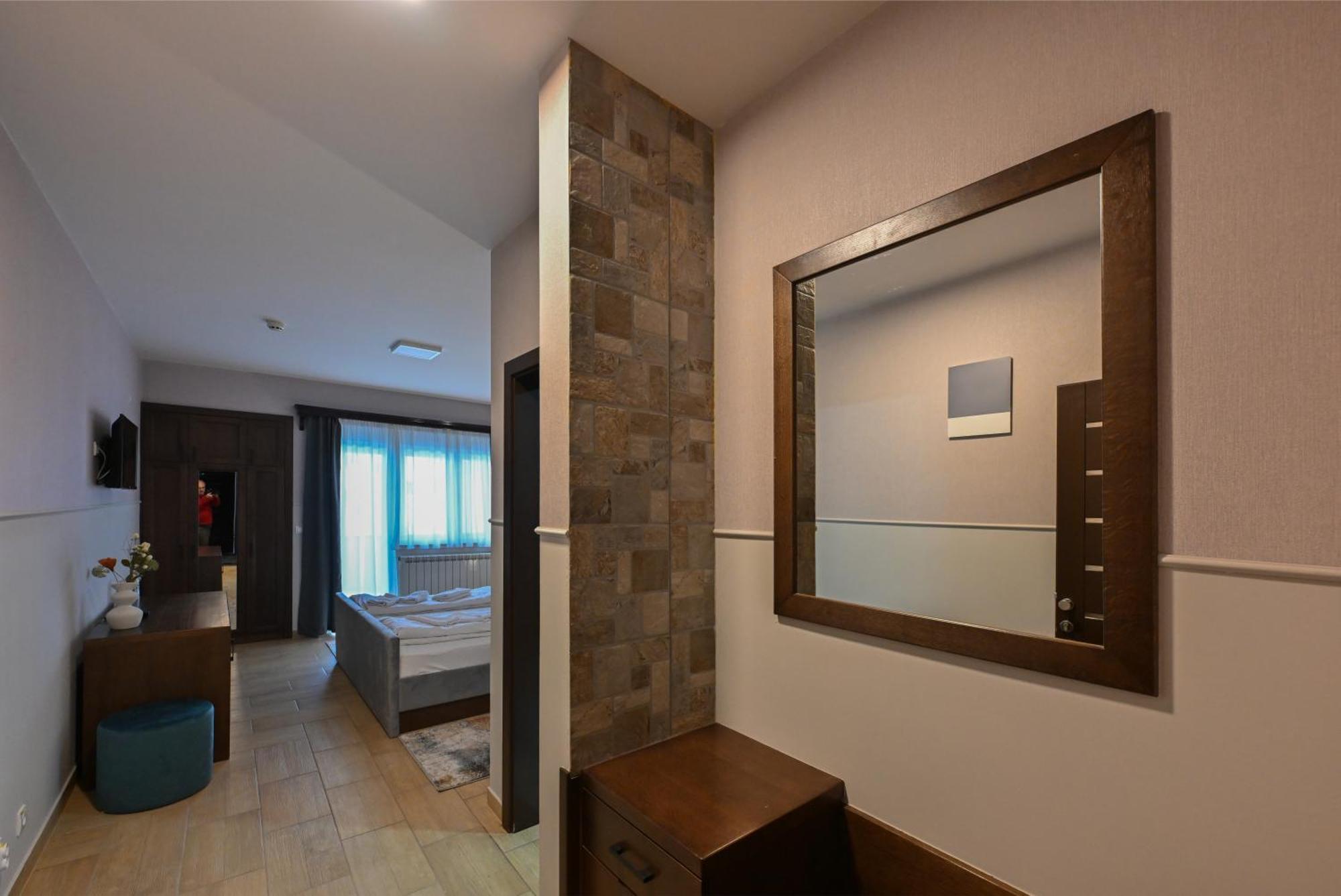 Hotel Lane เซียนิตซา ภายนอก รูปภาพ