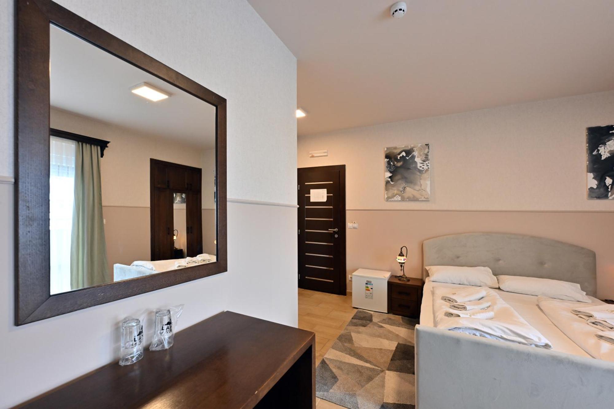 Hotel Lane เซียนิตซา ภายนอก รูปภาพ